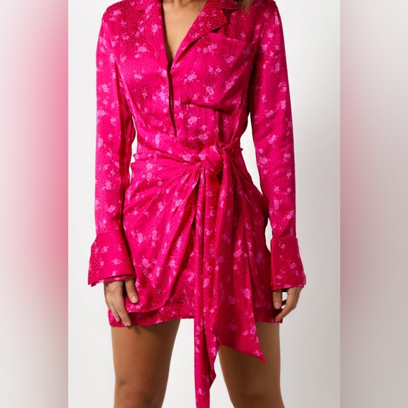 NWT Acler Evanston Satin Sheen Wrap Mini Dress Sz 2 🔥VALENTINE’S DATE DRESS🔥 - Picture 4 of 16